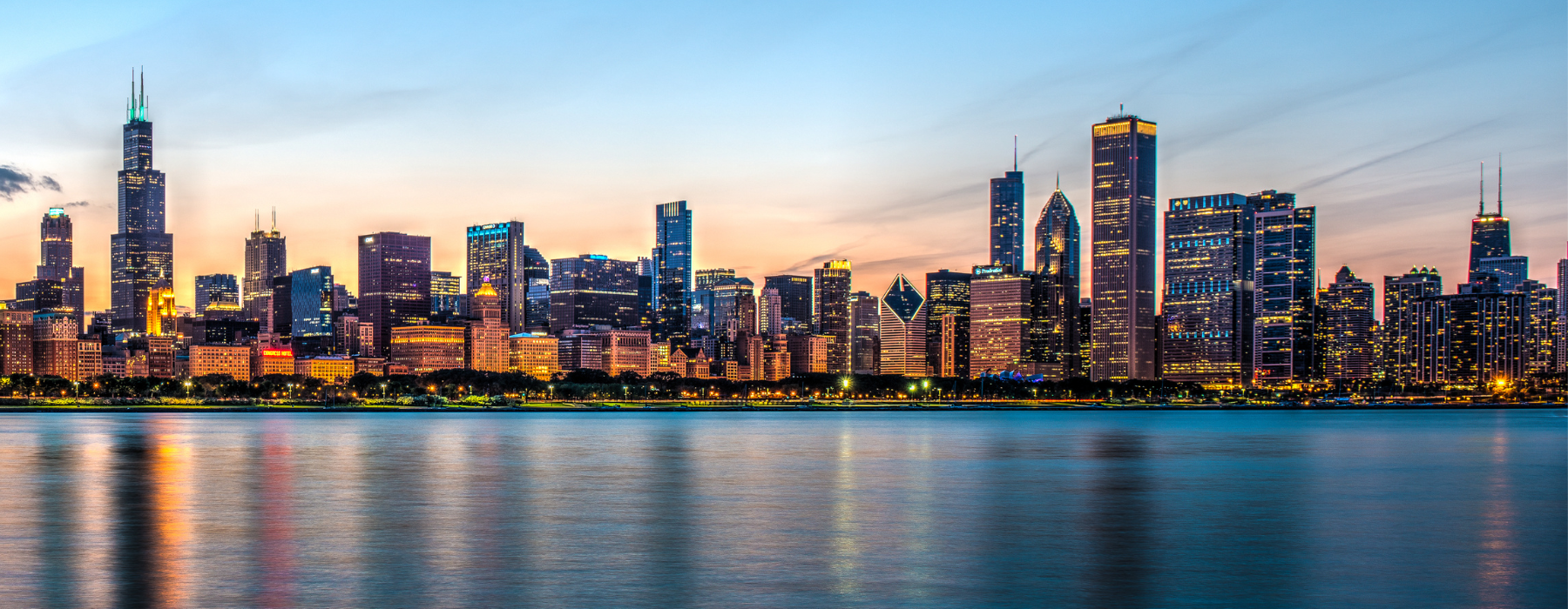 Chicago City skyline at dusk Chicago City skyline at dusk